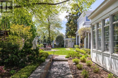 Sun and shady areas - 38 Yates Street, St. Catharines (Downtown), ON - Outdoor