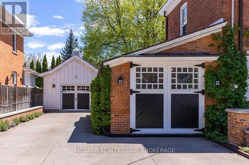 Up to 6 car parking - 38 Yates Street, St. Catharines (Downtown), ON - Outdoor