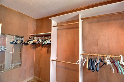 Closet - 575 Rue Perreault E., Rouyn-Noranda, QC - Indoor Photo Showing Other Room