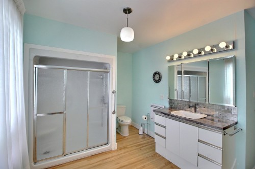 Bathroom - 575 Rue Perreault E., Rouyn-Noranda, QC - Indoor Photo Showing Bathroom