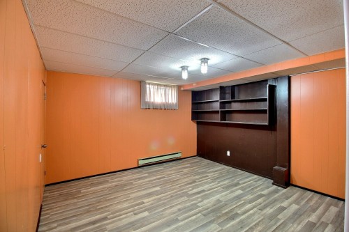 Office - 575 Rue Perreault E., Rouyn-Noranda, QC - Indoor