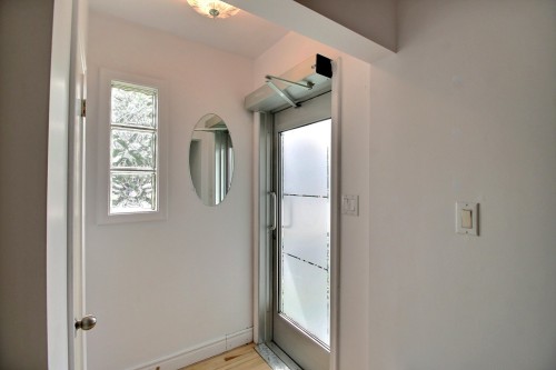 Mud Room - 575 Rue Perreault E., Rouyn-Noranda, QC - Indoor Photo Showing Other Room