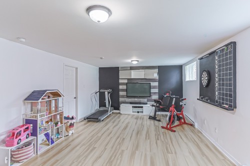 Family Room - 1916 Rue Jacques-Blanchet, Saint-Jérôme, QC - Indoor