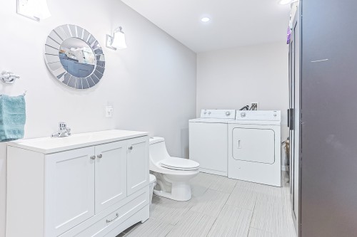 Powder room - 1916 Rue Jacques-Blanchet, Saint-Jérôme, QC - Indoor