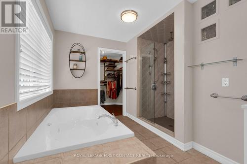 43 Vanderpost Crescent, Essa, ON - Indoor Photo Showing Bathroom
