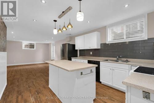43 Vanderpost Crescent, Essa, ON - Indoor Photo Showing Kitchen With Double Sink