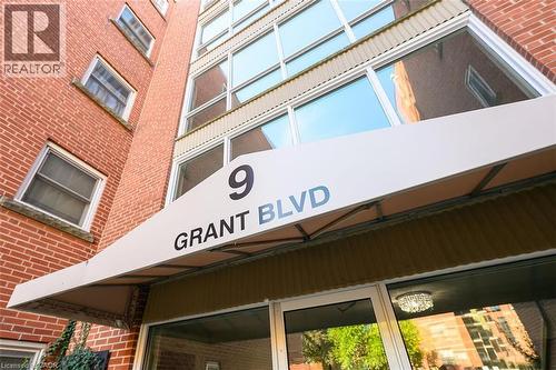 9 Grant Boulevard Unit# 107, Dundas, ON - Outdoor