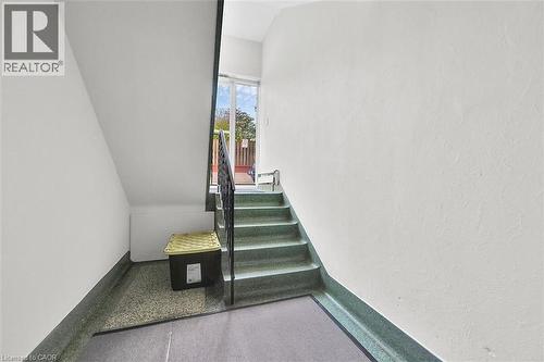 9 Grant Boulevard Unit# 107, Dundas, ON - Indoor Photo Showing Other Room