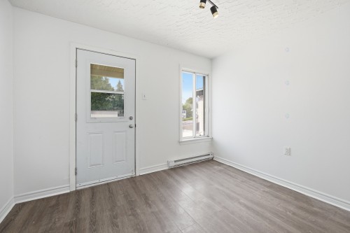 Overall view - 53  - 55 Rue Guy, Granby, QC - Indoor Photo Showing Other Room