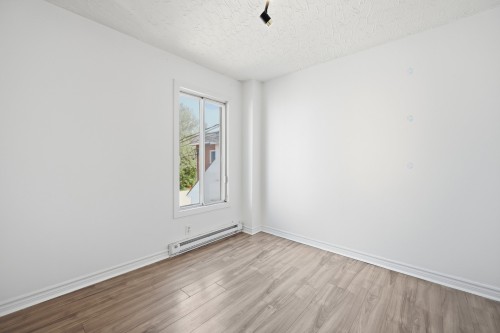 Master Bedroom - 53  - 55 Rue Guy, Granby, QC - Indoor Photo Showing Other Room