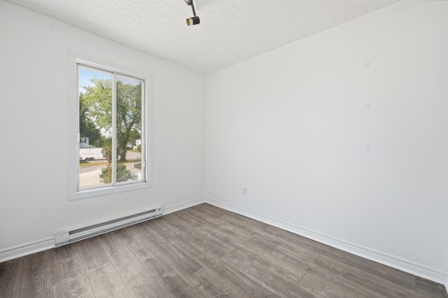 Bedroom - 53  - 55 Rue Guy, Granby, QC - Indoor Photo Showing Other Room