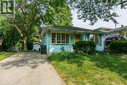 66 SHEA Crescent  Kitchener, ON N2E 1E8