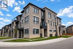 34 SPRY LANE Barrie, ON L4N 0H7