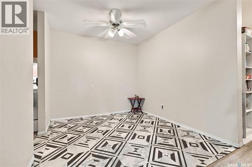 216 425 115Th Street E, Saskatoon, SK - Indoor Photo Showing Bedroom