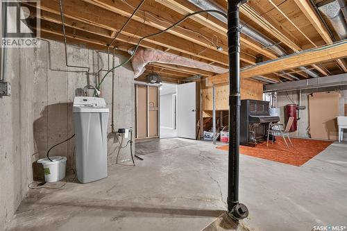 2054 Braun Bay, Regina, SK - Indoor Photo Showing Basement