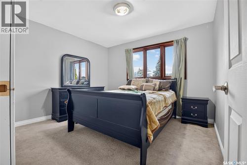 2054 Braun Bay, Regina, SK - Indoor Photo Showing Bedroom