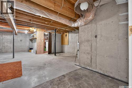 2054 Braun Bay, Regina, SK - Indoor Photo Showing Basement