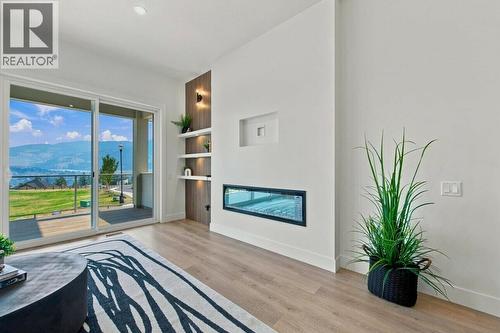 2071 Cortina Drive, Kelowna, BC - Indoor With Fireplace