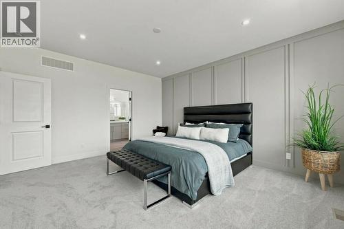 2071 Cortina Drive, Kelowna, BC - Indoor Photo Showing Bedroom