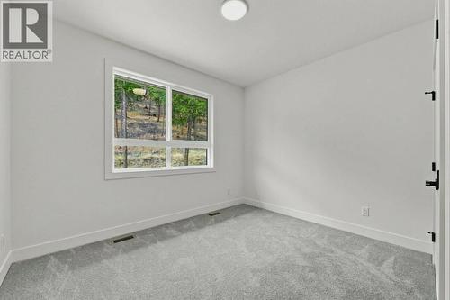 2071 Cortina Drive, Kelowna, BC - Indoor Photo Showing Other Room