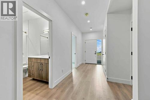 2071 Cortina Drive, Kelowna, BC - Indoor Photo Showing Other Room