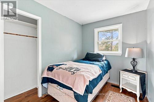 1080 Smith Street, Quinte West (Murray Ward), ON - Indoor Photo Showing Bedroom