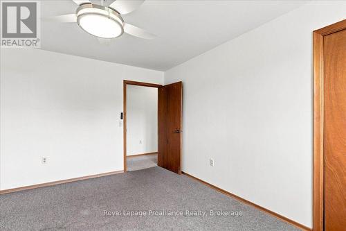 1080 Smith Street, Quinte West (Murray Ward), ON - Indoor Photo Showing Other Room