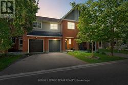 84 SELHURST AVENUE Ottawa, ON K2G 7C9