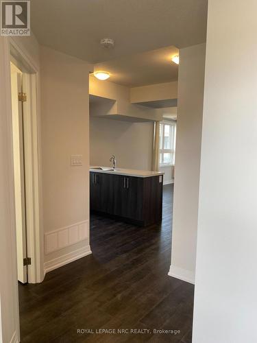 92 - 6705 CROPP STREET , Niagara Falls (Morrison), Ontario L2E 0C1 2