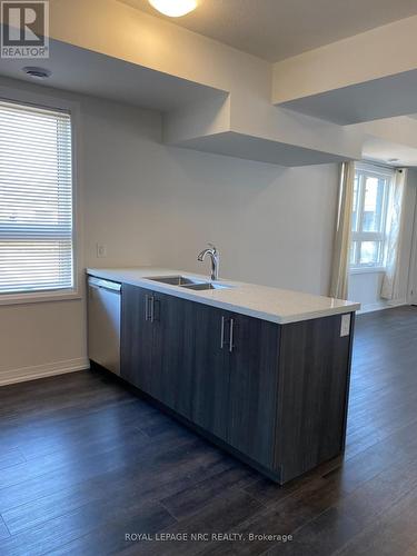 92 - 6705 CROPP STREET , Niagara Falls (Morrison), Ontario L2E 0C1 3
