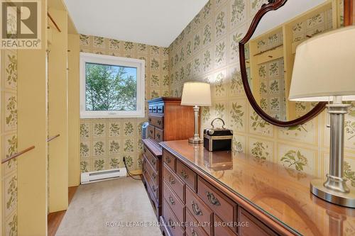 209 Fairway Hill Crescent, Kingston (Central City West), ON - Indoor