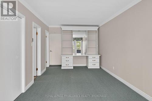 209 Fairway Hill Crescent, Kingston (Central City West), ON - Indoor