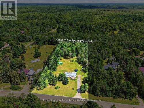 27 HARTIN ROAD  Addington Highlands, ON K0H 2G0