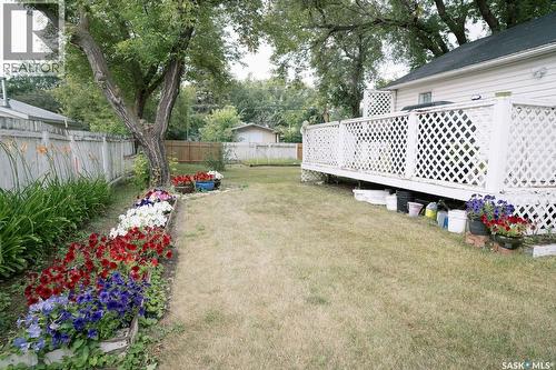 1421 H Avenue N, Saskatoon, SK - Outdoor With Deck Patio Veranda