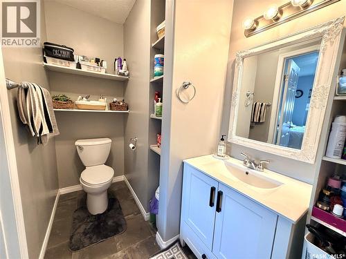 10339 Bunce Crescent, North Battleford, SK - Indoor Photo Showing Bathroom