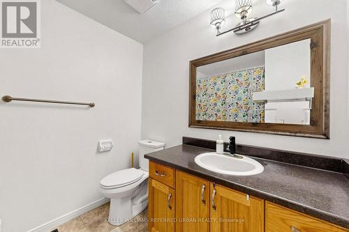 38 Activa Avenue, Kitchener, ON - Indoor Photo Showing Bathroom