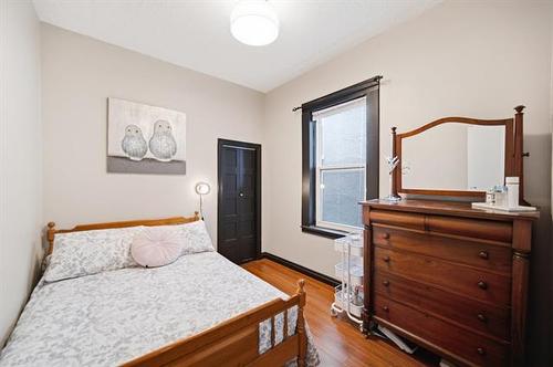 18 Noble Ave, Winnipeg, MB 