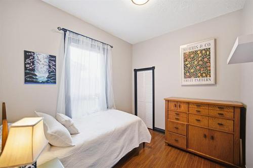 18 Noble Ave, Winnipeg, MB 
