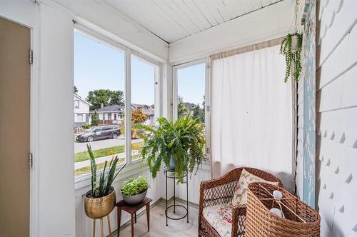 18 Noble Ave, Winnipeg, MB 