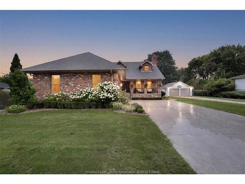 814 Lacasse, Tecumseh, ON 