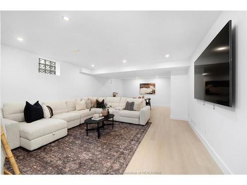 814 Lacasse, Tecumseh, ON 