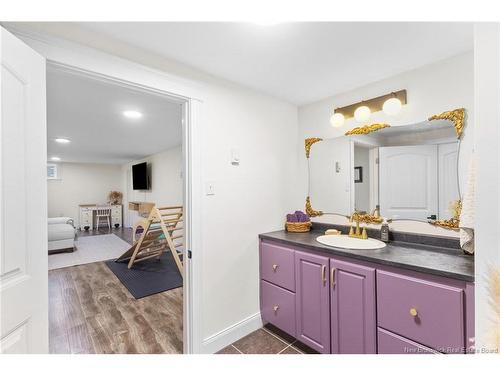 155 Douglas Ave, Fredericton, NB 