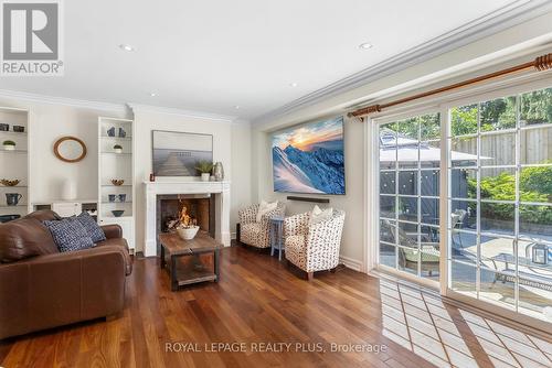 2985 Dancer Court, Mississauga, ON - Indoor Photo Showing Living Room With Fireplace