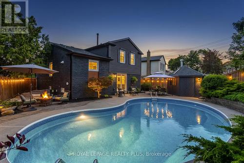 2985 Dancer Court, Mississauga, ON - Outdoor With In Ground Pool With Deck Patio Veranda With Backyard