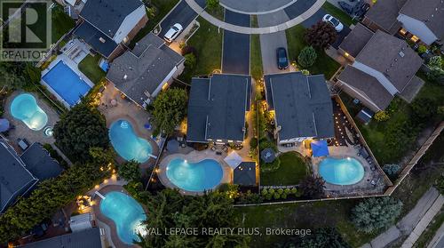 2985 Dancer Court, Mississauga, ON - Outdoor With In Ground Pool With View