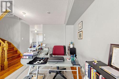 14 Elphick Lane, Toronto, ON - Indoor