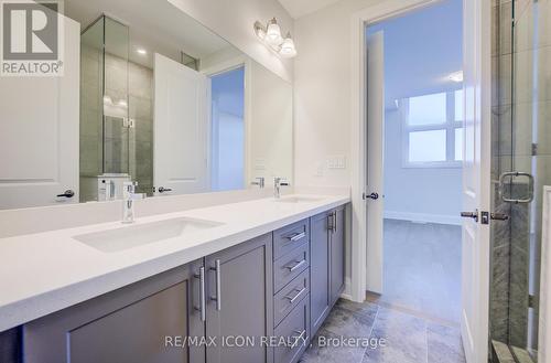 55 William Crisp Drive E, Caledon, ON - Indoor Photo Showing Bathroom