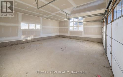 55 William Crisp Drive E, Caledon, ON - Indoor