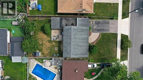 14 Cambridge Avenue, Kitchener, ON - Outdoor