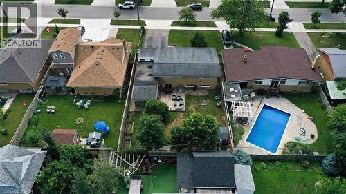 14 Cambridge Avenue, Kitchener, ON - Outdoor